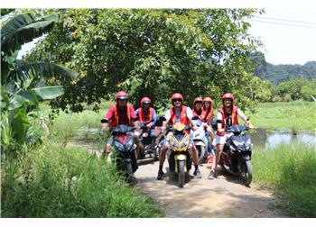 vespa tour hanoi - Ninh Binh Motorbike 2 Day 1 Night & Cuc Phuong National park 